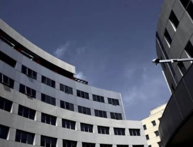 Πρόθεση Μητσοτάκη για ιδιωτικοποίηση λειτουργιών της ΕΡΤ καταγγέλλουν στο υπουργείο Τηλεπικοινωνιών και Ενημέρωσης